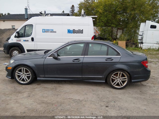 WDDGF8AB7EA967238 Mercedes-Benz C 300 4matic