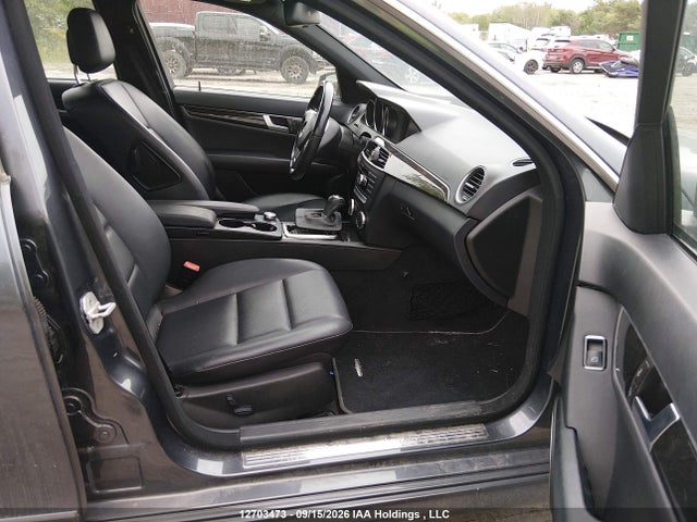 WDDGF8AB7EA967238 Mercedes-Benz C 300 4matic