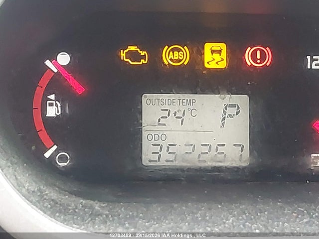 2010 Pontiac Vibe მანქანა იყიდება აუქციონზე, vin: 5Y2SP6E87AZ405310, აუქციონის ნომერი: 12703489