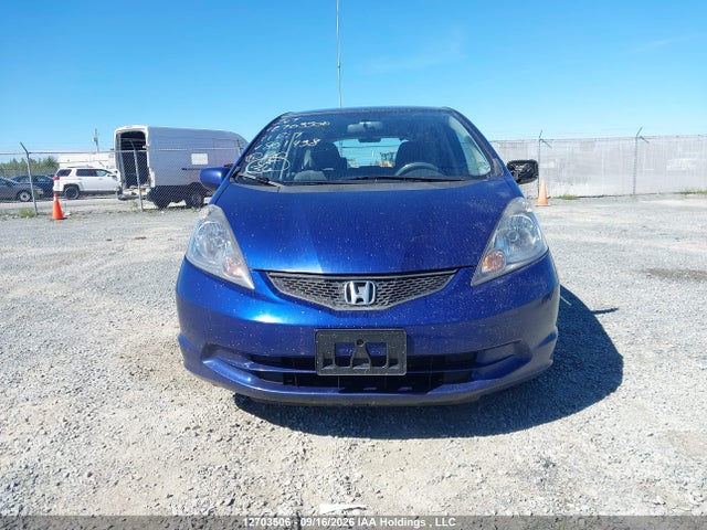 2011 Honda Fit Sport მანქანა იყიდება აუქციონზე, vin: JHMGE8H53BC801438, აუქციონის ნომერი: 12703506