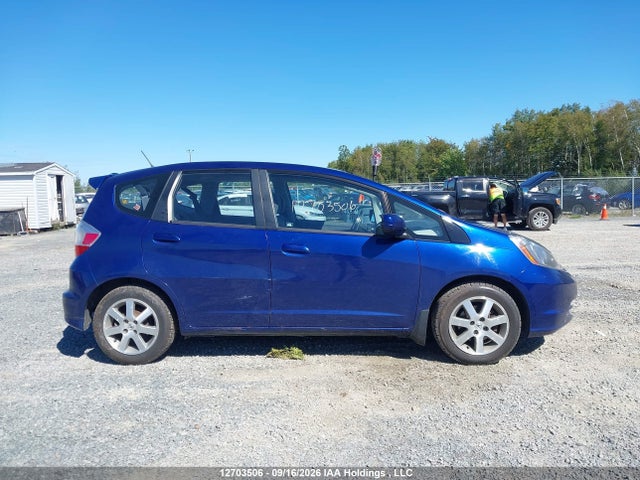 2011 Honda Fit Sport მანქანა იყიდება აუქციონზე, vin: JHMGE8H53BC801438, აუქციონის ნომერი: 12703506