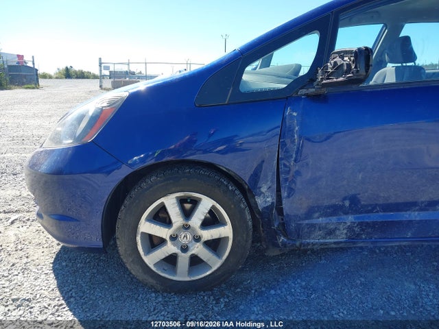 2011 Honda Fit Sport მანქანა იყიდება აუქციონზე, vin: JHMGE8H53BC801438, აუქციონის ნომერი: 12703506