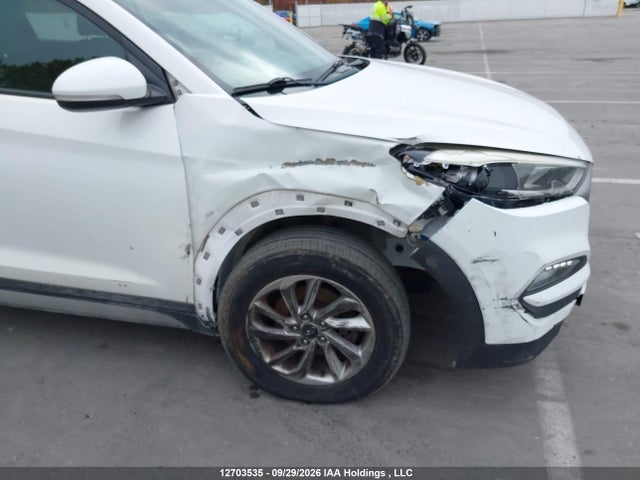 Hyundai Tucson Premium 2017 KM8J3CA40HU282753 Image 6