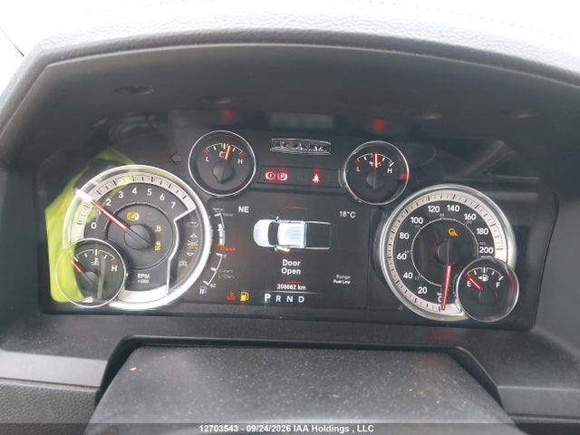 12703543 :رقم المزاد ، 1C6RR7MT0JS212274 vin ، 2018 Ram 1500 Sport مزاد بيع