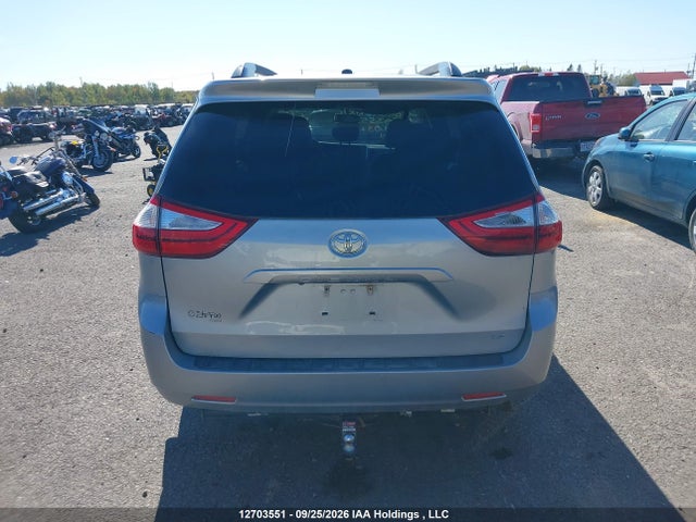 Aukcja sprzedaży 2016 Toyota Sienna Le, vin: 5TDKK3DC6GS698937, numer aukcji: 12703551
