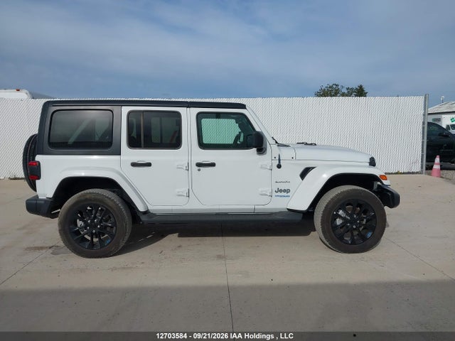 12703584 :رقم المزاد ، 1C4JJXP60NW147203 vin ، 2022 Jeep Wrangler Unlimited Sahara 4xe مزاد بيع