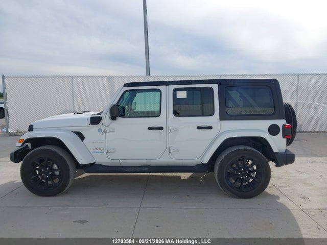 12703584 :رقم المزاد ، 1C4JJXP60NW147203 vin ، 2022 Jeep Wrangler Unlimited Sahara 4xe مزاد بيع