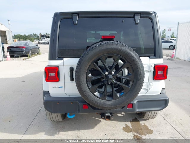 12703584 :رقم المزاد ، 1C4JJXP60NW147203 vin ، 2022 Jeep Wrangler Unlimited Sahara 4xe مزاد بيع