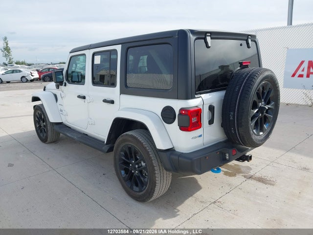 12703584 :رقم المزاد ، 1C4JJXP60NW147203 vin ، 2022 Jeep Wrangler Unlimited Sahara 4xe مزاد بيع