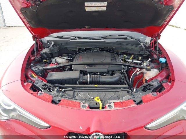12703593 :رقم المزاد ، ZASPAKBN7N7D31132 vin ، 2022 Alfa Romeo Stelvio Ti/ti Sport مزاد بيع