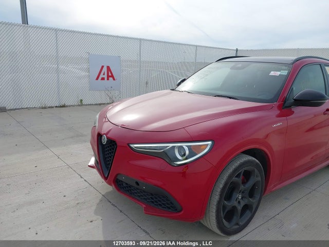 12703593 :رقم المزاد ، ZASPAKBN7N7D31132 vin ، 2022 Alfa Romeo Stelvio Ti/ti Sport مزاد بيع