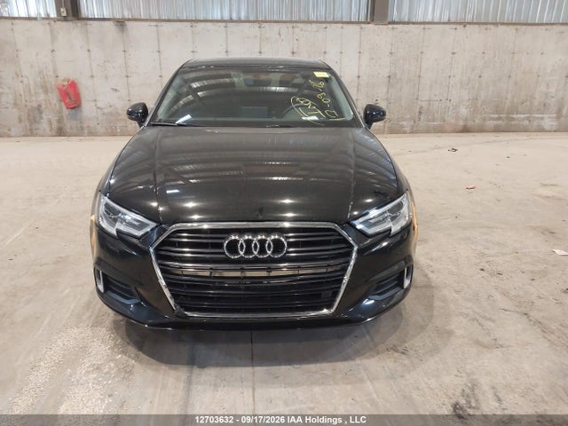 2020 Audi A3 40 Komfort მანქანა იყიდება აუქციონზე, vin: WAUAUGFF2LA007167, აუქციონის ნომერი: 12703632