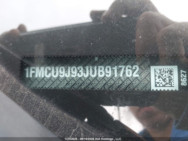 12703635 :رقم المزاد ، 1FMCU9J93JUB91762 vin ، 2018 Ford Escape Titanium مزاد بيع