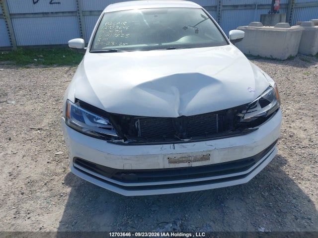 2015 Volkswagen Jetta მანქანა იყიდება აუქციონზე, vin: 3VW2K7AJ5FM217825, აუქციონის ნომერი: 12703646