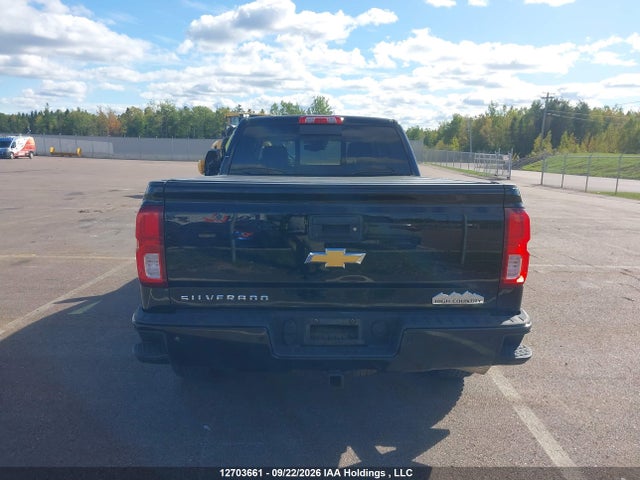 12703661 :رقم المزاد ، 3GCUKTEJ9JG340601 vin ، 2018 Chevrolet Silverado K1500 High Country مزاد بيع