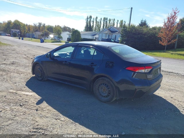 Toyota COROLLA LE 2020 5YFBPRBE8LP008827 Image 3