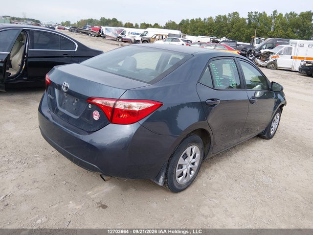 12703664 :رقم المزاد ، 2T1BURHE3JC087661 vin ، 2018 Toyota Corolla Ce مزاد بيع