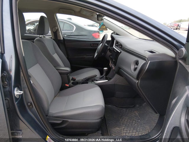 12703664 :رقم المزاد ، 2T1BURHE3JC087661 vin ، 2018 Toyota Corolla Ce مزاد بيع