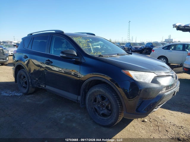 12703665 :رقم المزاد ، 2T3BFREV6HW601792 vin ، 2017 Toyota Rav4 Le مزاد بيع