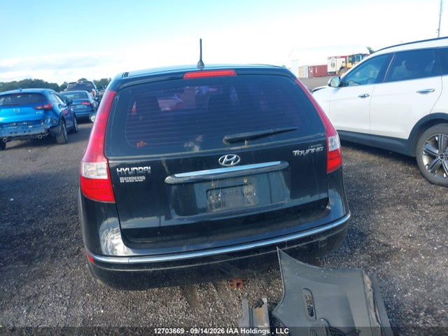 Продажа на аукционе авто 2011 Hyundai Elantra Touring Gl, vin: KMHDB8AE0BU117119, номер лота: 12703669