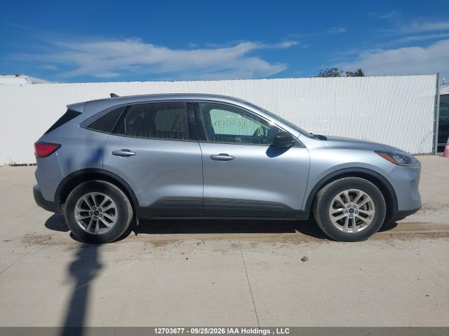 Ford ESCAPE SE 2022 1FMCU0BZ1NUA66579 Image 12