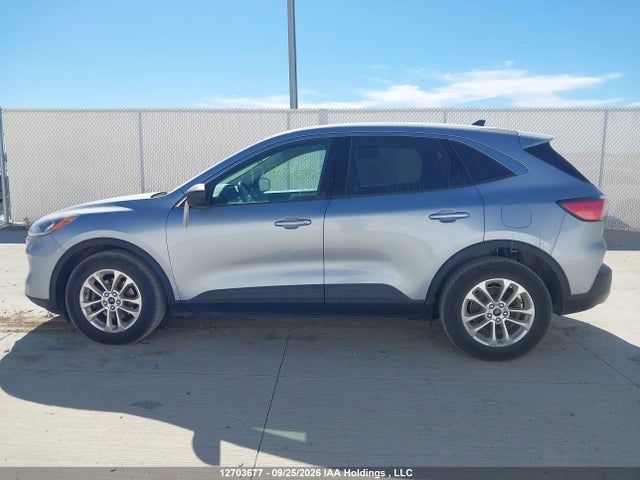 Ford ESCAPE SE 2022 1FMCU0BZ1NUA66579 Image 13