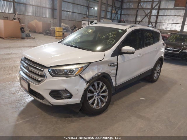 Ford Escape 2017 1FMCU0J99HUB54155 Image 2
