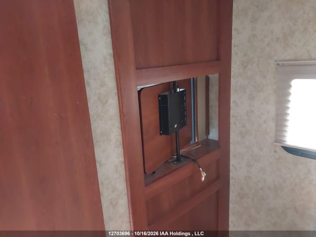 Продаж на аукціоні авто 2012 Keystone Outback, vin: 4YDT29B29CV501211, номер лоту: 12703696