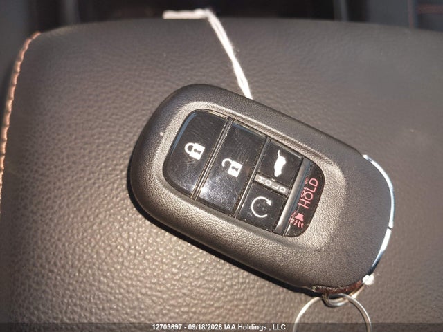 Продаж на аукціоні авто 2026 Honda Cr-v, vin: 2HKRS6H97TH208424, номер лоту: 12703697