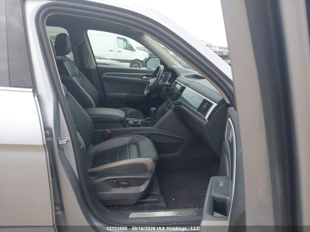 Продажа на аукционе авто 2021 Volkswagen Atlas 3.6 Fsi Execline, vin: 1V2FR2CA2MC572870, номер лота: 12703698