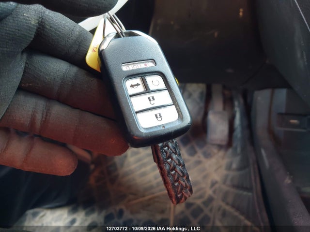 2020 Honda Civic Touring მანქანა იყიდება აუქციონზე, vin: 2HGFC1F99LH102086, აუქციონის ნომერი: 12703772