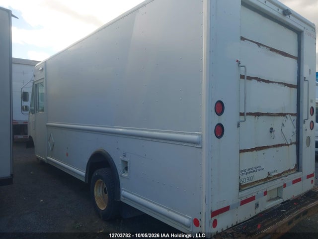 12703782 :رقم المزاد ، 1FC3E4K60KDC32598 vin ، 2019 Ford Econoline E450 Super Duty Commercial Stripped Chassis مزاد بيع