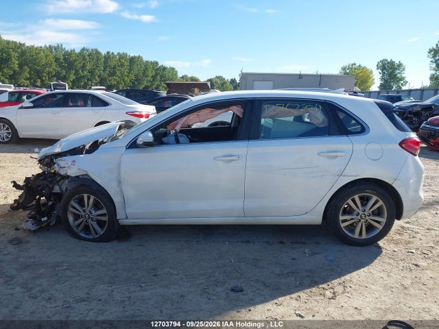 Продаж на аукціоні авто 2019 Hyundai Elantra Gt, vin: KMHH35LE6KU117720, номер лоту: 12703794