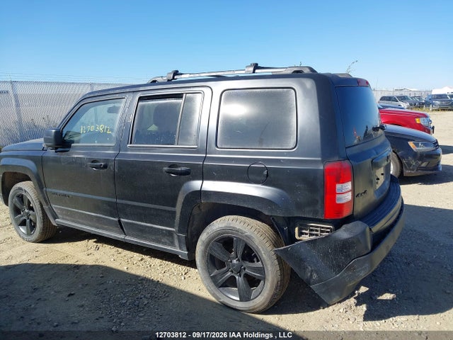 2016 Jeep Patriot Sport/north მანქანა იყიდება აუქციონზე, vin: 1C4NJRAB3GD510871, აუქციონის ნომერი: 12703812