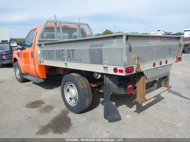 12703858 :رقم المزاد ، 1FDWF3E55AEA64937 vin ، 2010 Ford F350 Super Duty مزاد بيع