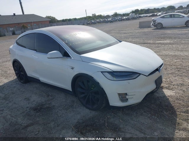 Продажа на аукционе авто 2016 Tesla Model X 60d/70d/75d/90d, vin: 5YJXCAE29GF007613, номер лота: 12703894