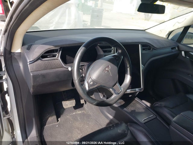 Auction sale of the 2016 Tesla Model X 60d/70d/75d/90d, vin: 5YJXCAE29GF007613, lot number: 12703894