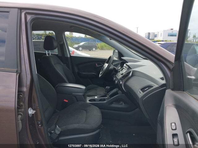 2014 Hyundai Tucson Gls მანქანა იყიდება აუქციონზე, vin: KM8JT3AF7EU856665, აუქციონის ნომერი: 12703897