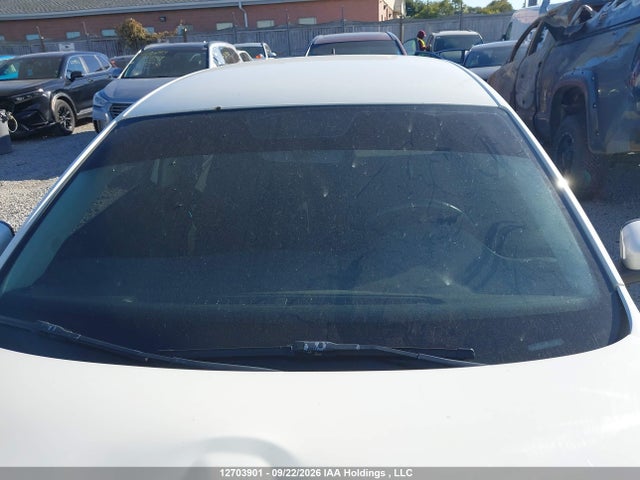 2011 Volkswagen Jetta 2.5l Comfortline/2.5l Sportline მანქანა იყიდება აუქციონზე, vin: 3VWDX7AJXBM017057, აუქციონის ნომერი: 12703901