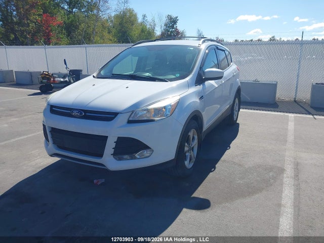 Ford ESCAPE SE 2016 1FMCU9GX7GUA78704 Image 2
