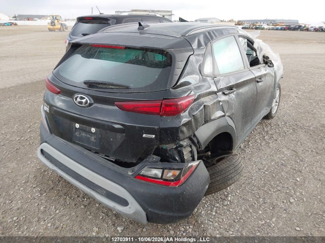 12703911 :رقم المزاد ، KM8K1CAB5NU828452 vin ، 2022 Hyundai Kona Se مزاد بيع