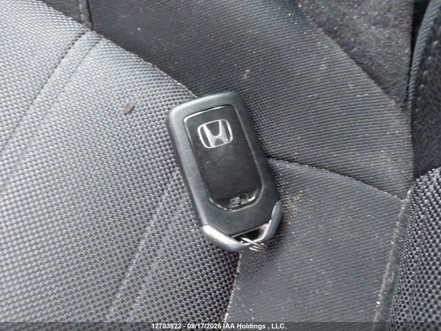 Honda CR-V LX 2019 2HKRW1H3XKH001642 Image 10