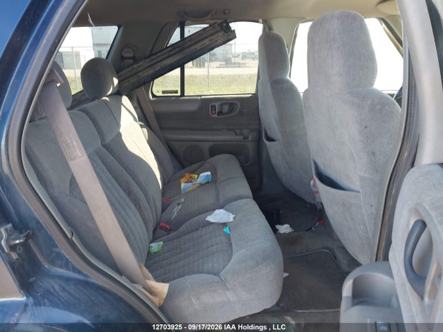12703925 :رقم المزاد ، 1GNDT13W8W2249472 vin ، 1998 Chevrolet Blazer مزاد بيع