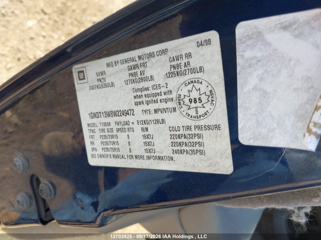 12703925 :رقم المزاد ، 1GNDT13W8W2249472 vin ، 1998 Chevrolet Blazer مزاد بيع