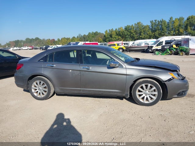 2013 Chrysler 200 Limited მანქანა იყიდება აუქციონზე, vin: 1C3CCBCB2DN669073, აუქციონის ნომერი: 12703926