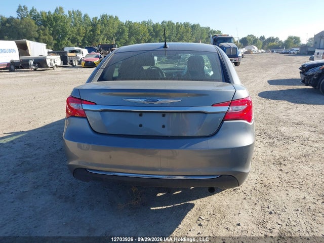 2013 Chrysler 200 Limited მანქანა იყიდება აუქციონზე, vin: 1C3CCBCB2DN669073, აუქციონის ნომერი: 12703926