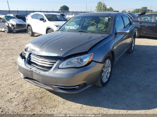 2013 Chrysler 200 Limited მანქანა იყიდება აუქციონზე, vin: 1C3CCBCB2DN669073, აუქციონის ნომერი: 12703926