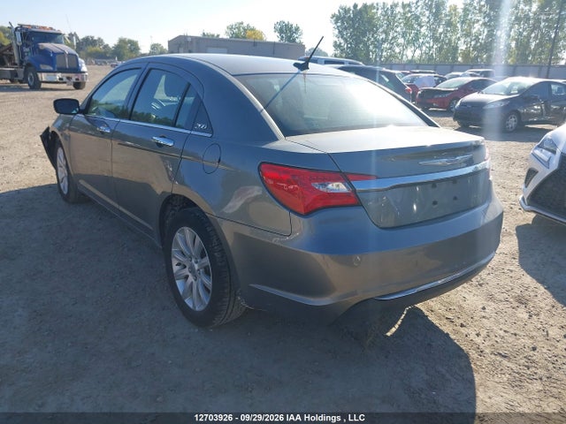 2013 Chrysler 200 Limited მანქანა იყიდება აუქციონზე, vin: 1C3CCBCB2DN669073, აუქციონის ნომერი: 12703926