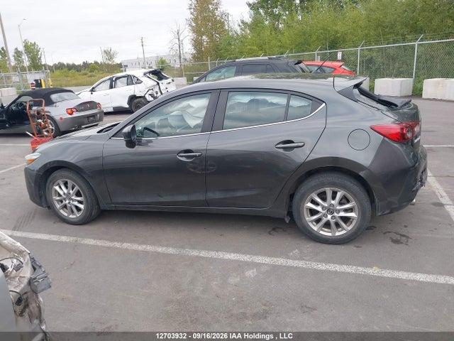 12703932 :رقم المزاد ، JM1BN1L76J1184090 vin ، 2018 Mazda Mazda3 50th Anniversary Edition/gs مزاد بيع