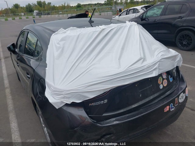 12703932 :رقم المزاد ، JM1BN1L76J1184090 vin ، 2018 Mazda Mazda3 50th Anniversary Edition/gs مزاد بيع